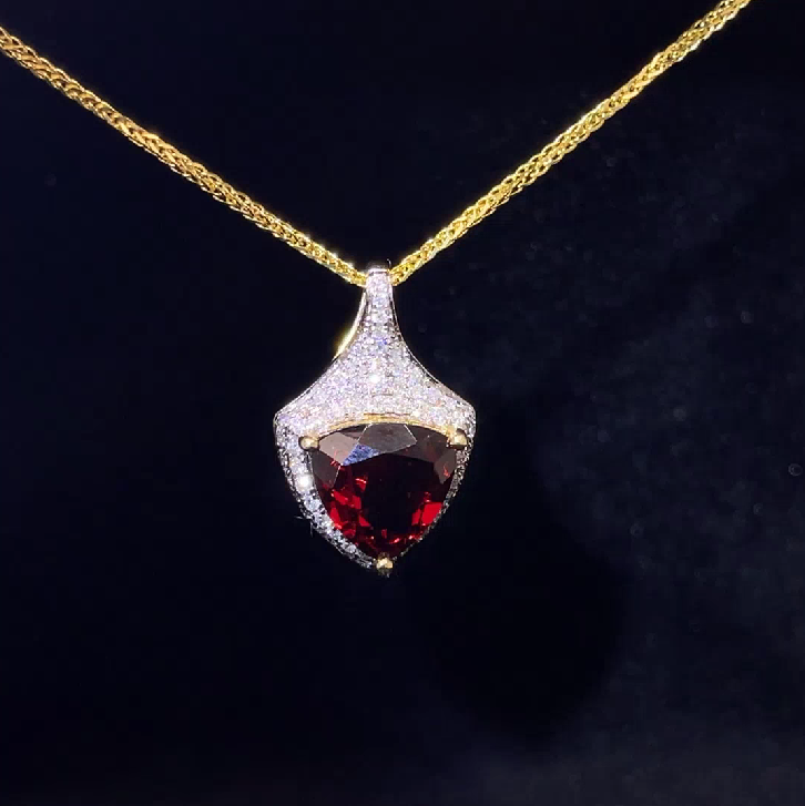 Natural Diamond & Garnet 14K Gold Pendnat 天然鑽石及石榴石純14K金吊墜