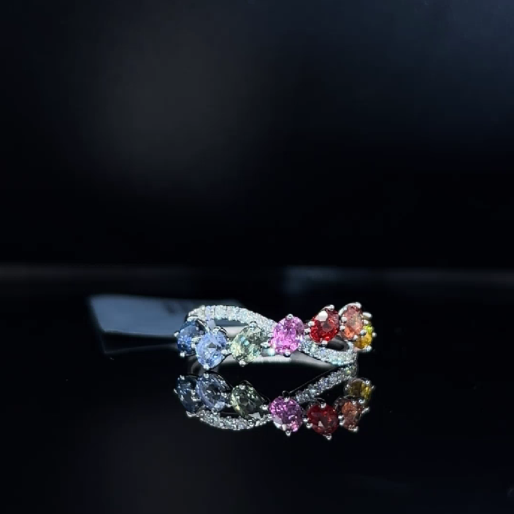 Natural Colour Sapphire & Diamond 18K Gold Ring 天然彩藍寶及鑽石18K金戒指